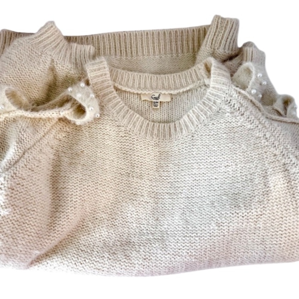 Easel Cream Pearl Cutout Sleeve Fuzzy Knit Sweater S/M - Picture 11 of 13